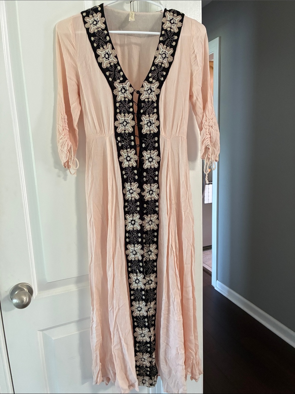 Free People Journey to the Horizon Maxi Duster pink boho hippie Embroidery Sz 2